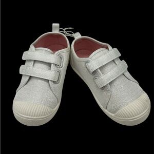 Girls Sneakers Jumping Beans White Sparkly Velcro Size 8 NEW